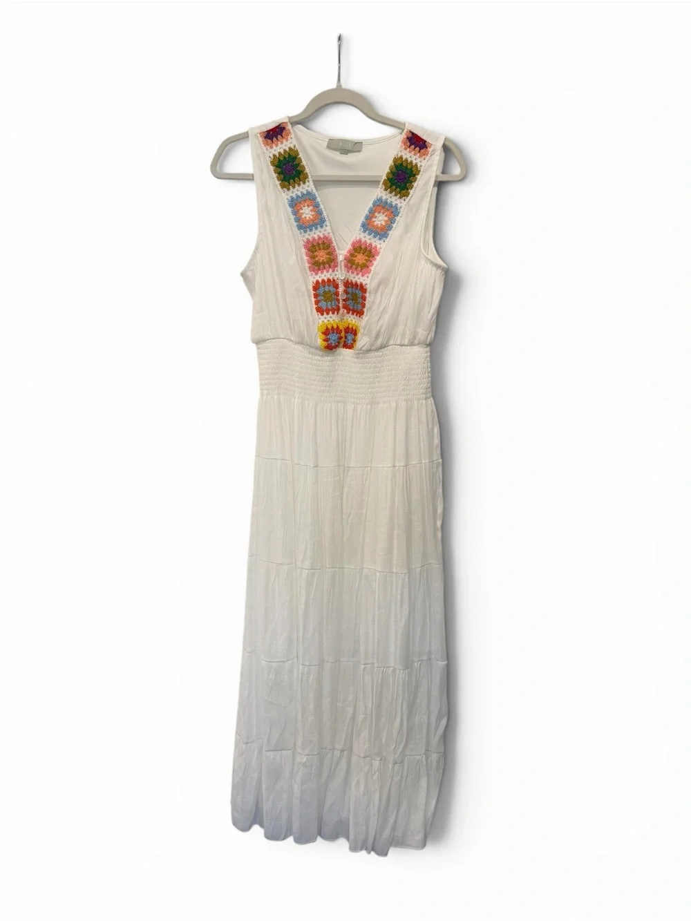 J Gee White Boho Tiered Maxi Dress with Colorful Granny Square Crochet Trim - Picture 3 of 10